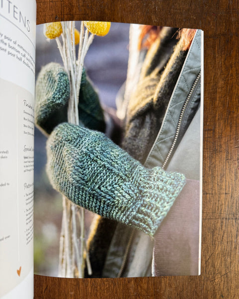 One Skein Crochet by Anna Nikipirowicz