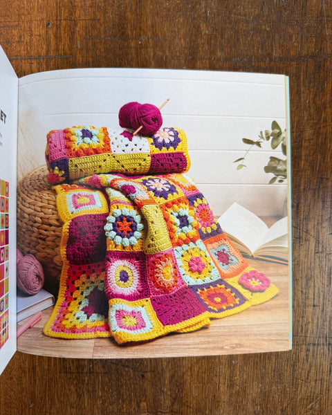 Complete Guide to Granny Squares by Claire Montgomerie