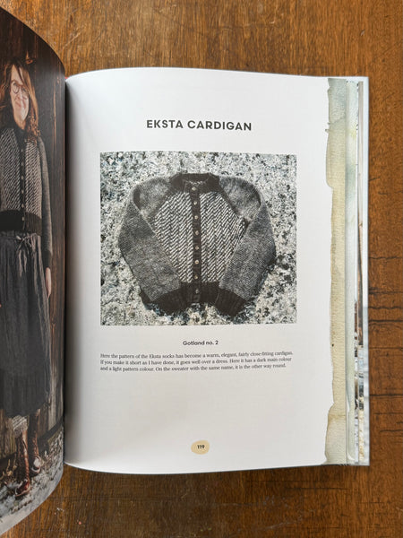 Island Knitting by Erika Åberg