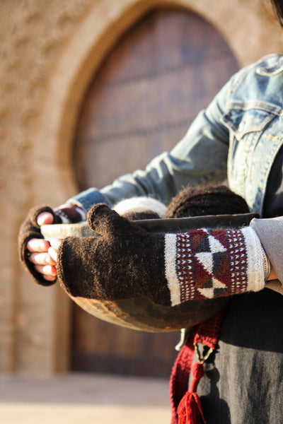 Keepers of the Sheep: Knitting in Morocco's High Atlas and Beyond